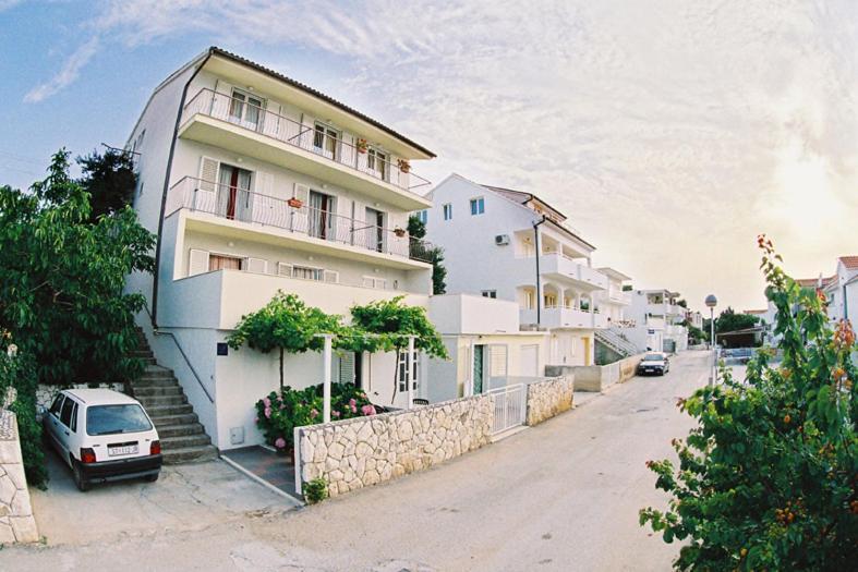 Apartments Sanja Хвар Екстер'єр фото
