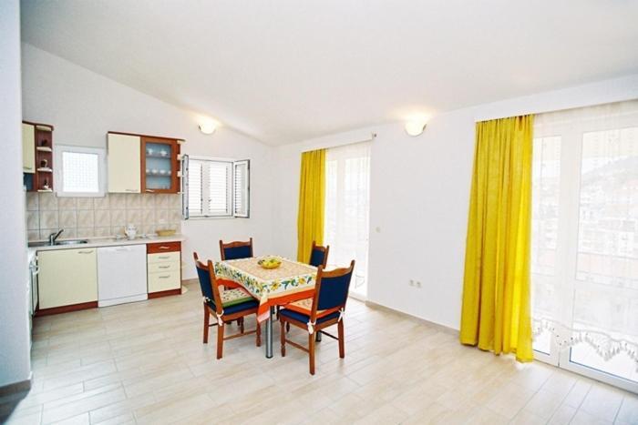 Apartments Sanja Хвар Екстер'єр фото