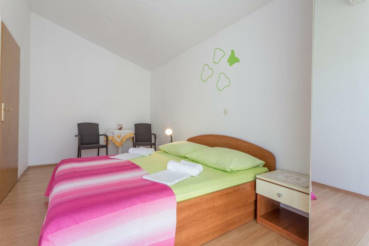 Apartments Sanja Хвар Екстер'єр фото
