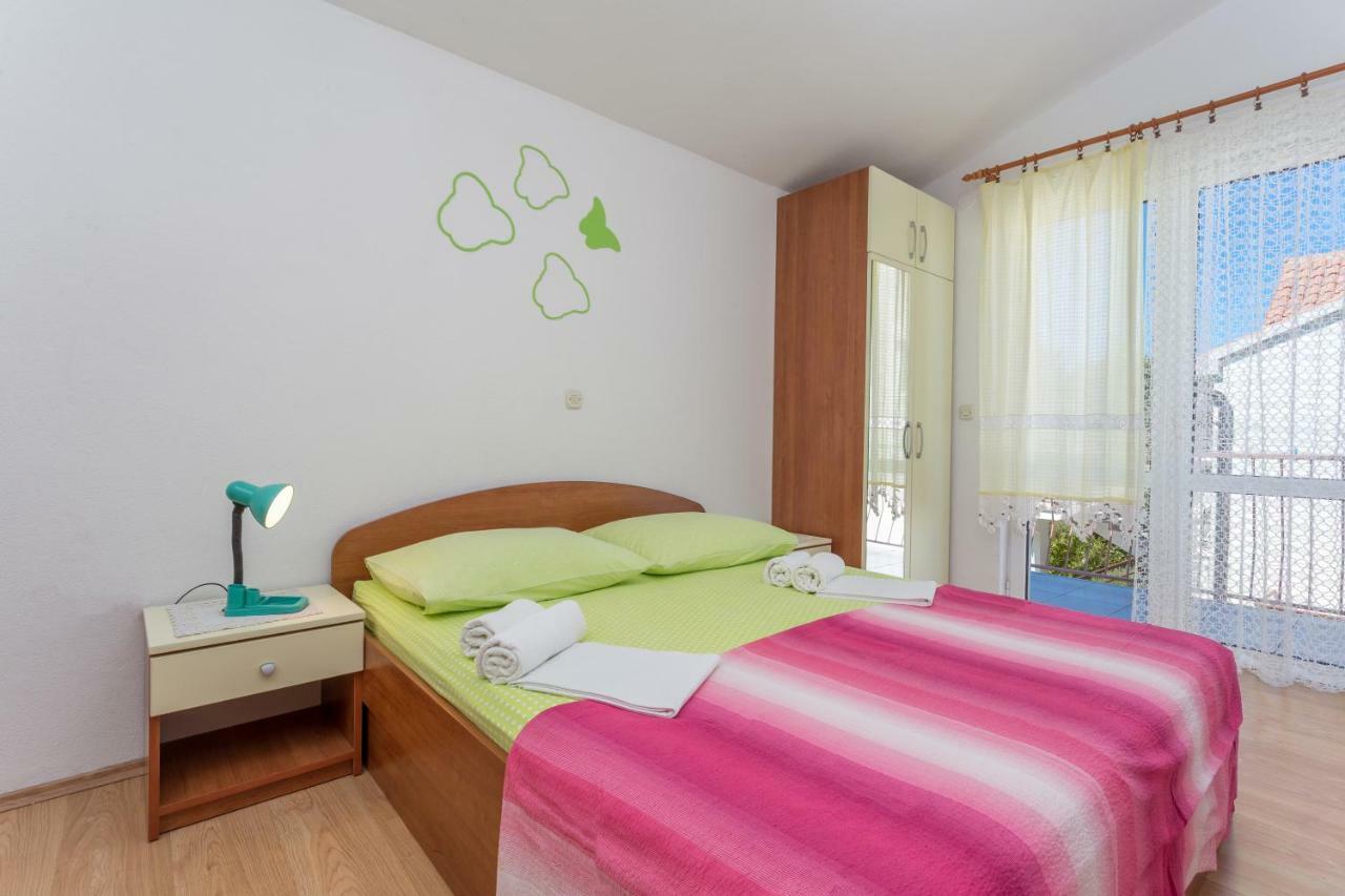 Apartments Sanja Хвар Екстер'єр фото