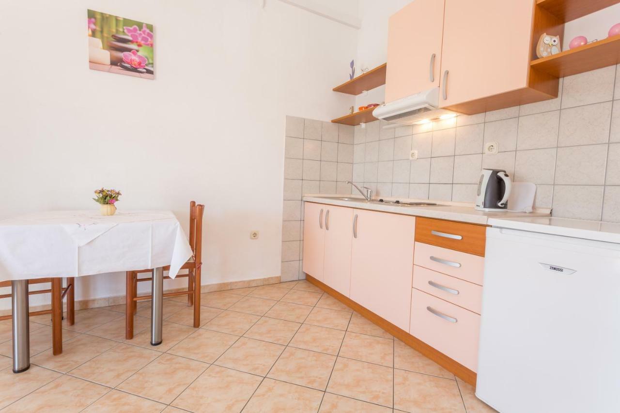 Apartments Sanja Хвар Екстер'єр фото